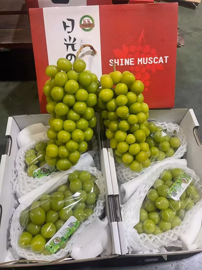 Uva molto dolce, Kyoho fresca e naturale con alto contenuto di zucchero